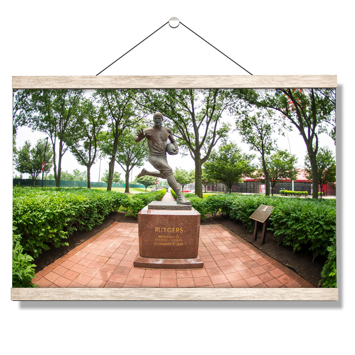 Rutgers Scarlet Knights - Birthplace Statue