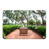 Rutgers Scarlet Knights - Birthplace Statue