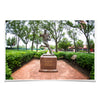 Rutgers Scarlet Knights - Birthplace Statue